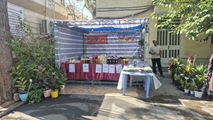غرفه فروش گیاهان زینتی، خشکبار و سبزیجات خشک در مرکز آموزشی درمانی شهید دستغیب برپا شد